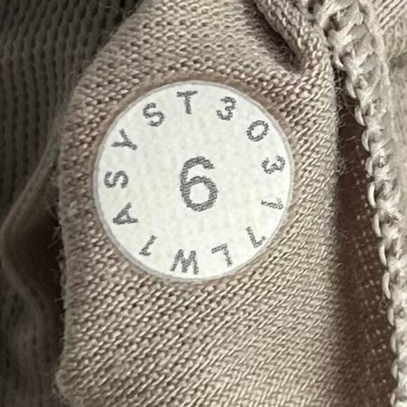 Lululemon Power Pose Tank Sz 6 Wee Are‎ From Space Nimbus Battleship *no pads - Picture 8 of 15